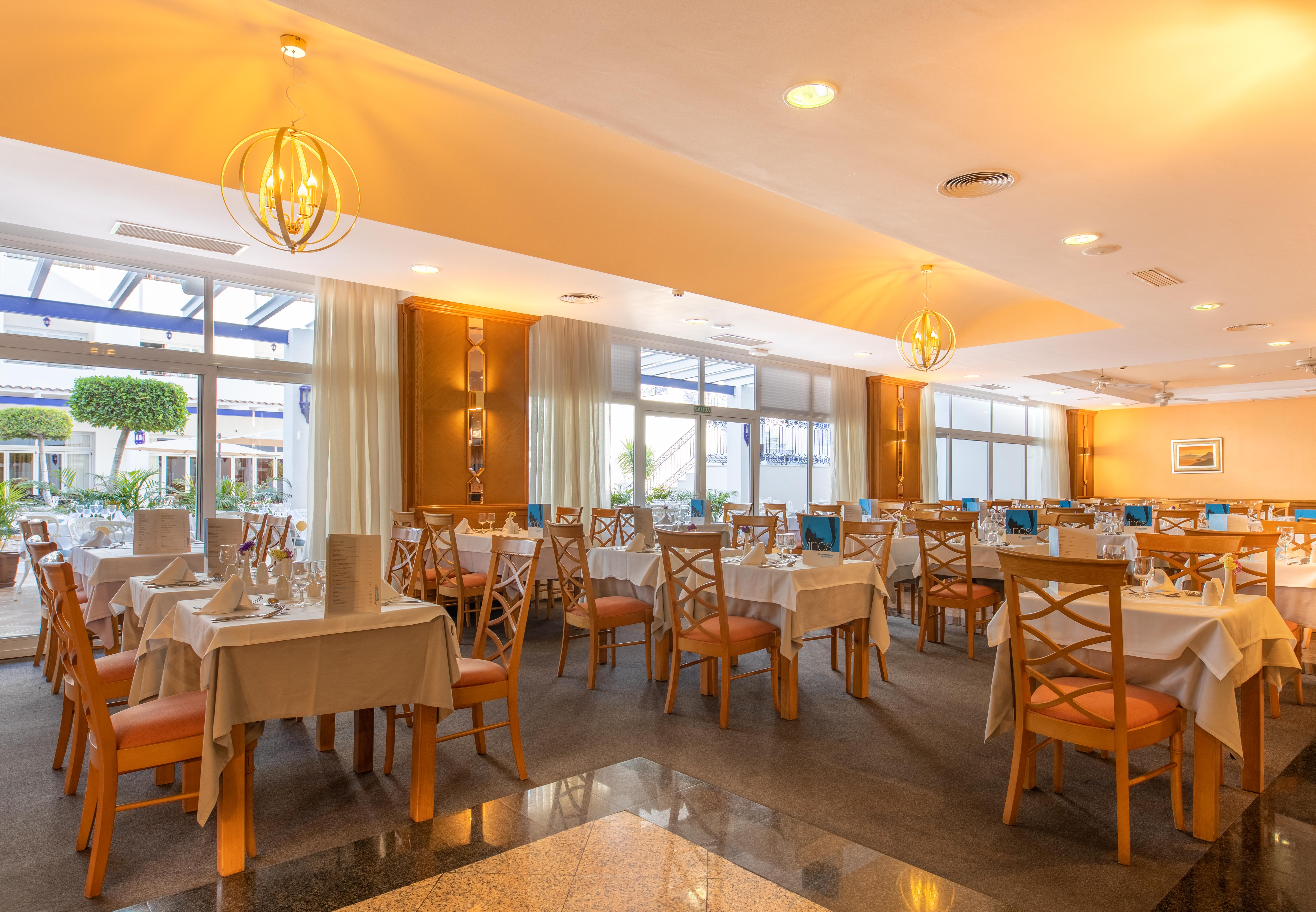 Mac Puerto Marina Benalmadena Hotel Exterior photo